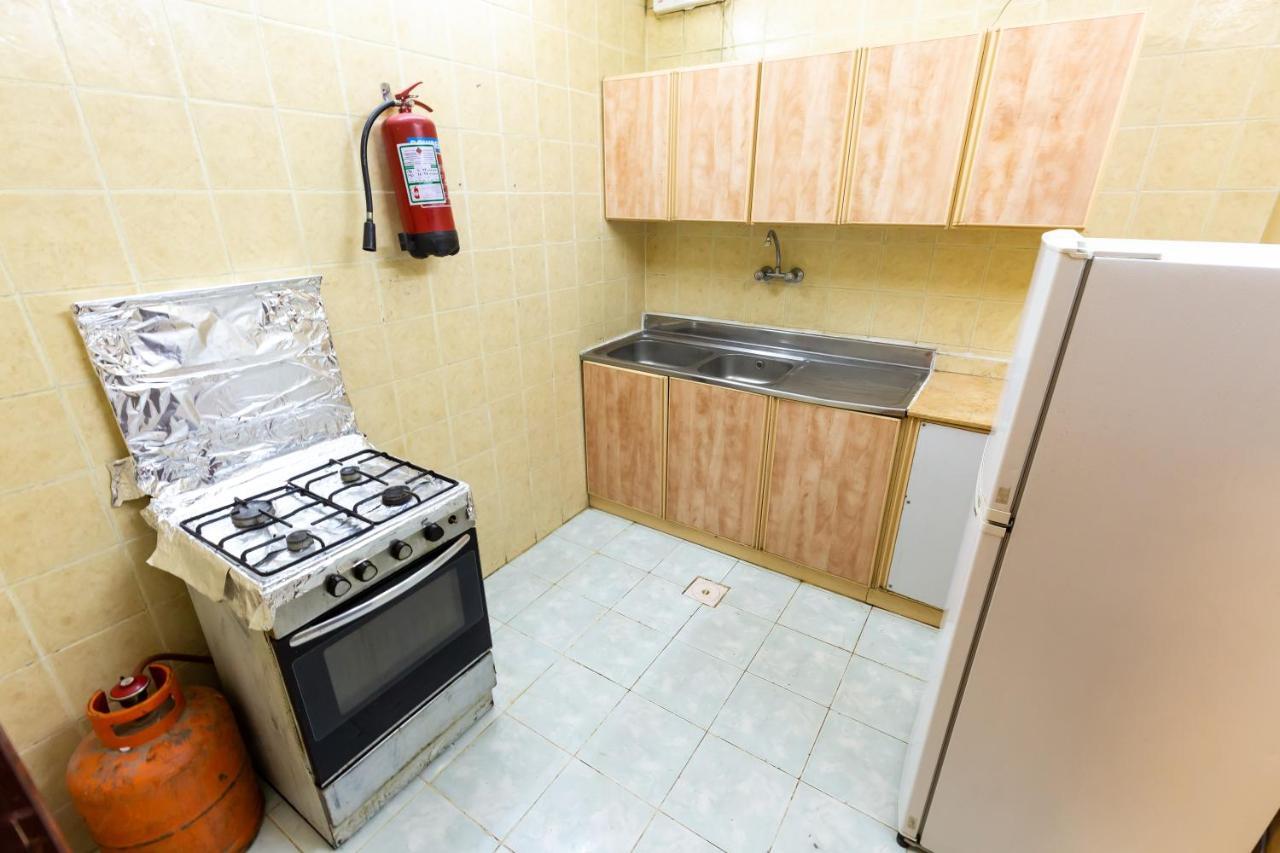 Al Eairy Furnished Apartments - Al Bahah 3 Kültér fotó