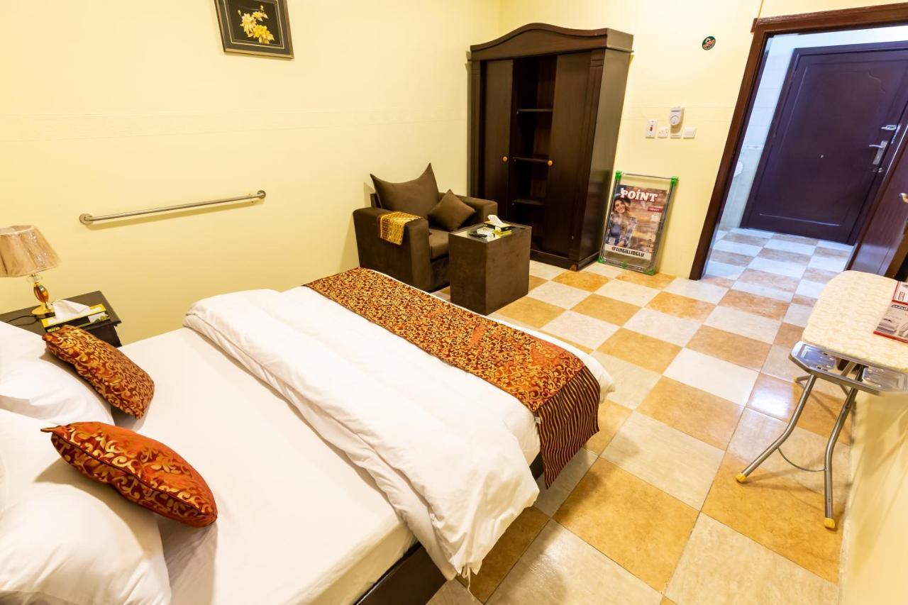 Al Eairy Furnished Apartments - Al Bahah 3 Kültér fotó